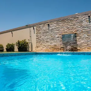 st-peters-pool-holiday-apartment.hotelssaintjulians.com/